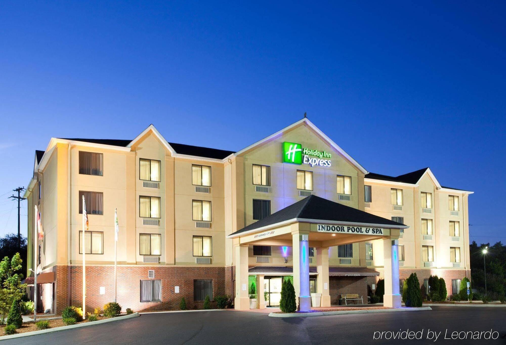 Holiday Express By Ihg Hotel Hillsville